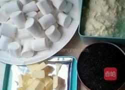 芝麻牛轧糖的做法图解1
