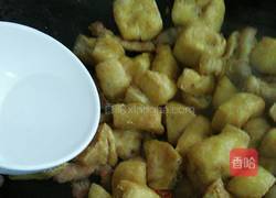 五花肉烧豆腐干的做法图解6