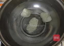 冰糖山楂的做法图解3