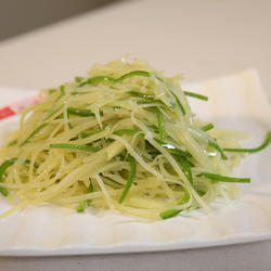 香辣土豆丝的做法[图]