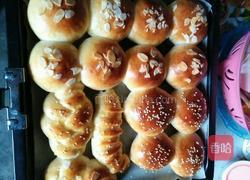 奶香小面包的做法图解8