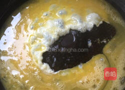 平菇炒蛋的做法图解6