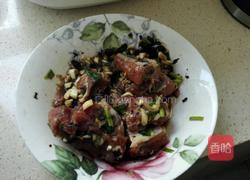 烤南瓜排骨盅的做法图解4