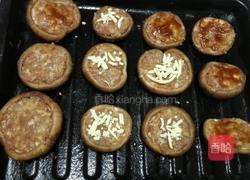 鲜烤香菇酿肉的做法图解4