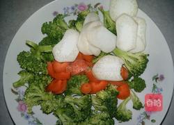 杏鲍菇炒西兰花的做法图解1