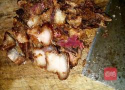 酸菜腊肉的做法图解3