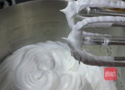 戚风纸杯蛋糕的做法图解9