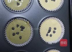 戚风纸杯蛋糕的做法图解11