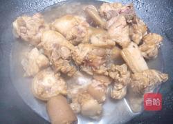 猪尾煲花生的做法图解6