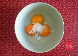 提子奶油蛋糕卷的做法图解3