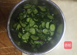 酸酸甜甜辣黄瓜 的做法图解4