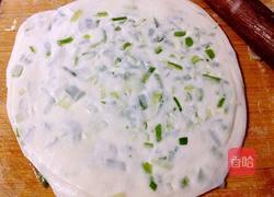 香酥葱油饼。。。饺子皮的华丽变身的做法图解8