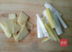 炸小黄鱼的做法图解2