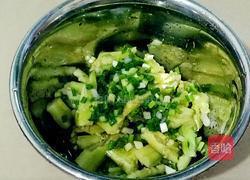 凉拌青瓜（浇油版）的做法图解4
