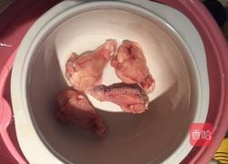 蔬菜海带鸡汤的做法图解1