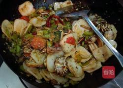 香辣蟹炒年糕的做法图解7