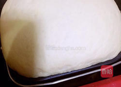 时尚妈妈教你做辫子奶油吐司的做法图解1