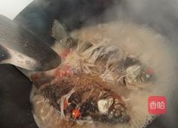 鲫鱼萝卜丝的做法图解5