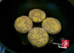 南瓜芝麻饼的做法图解13