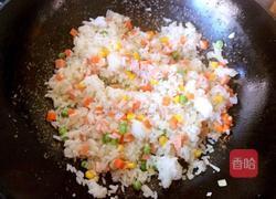 什锦虾仁炒饭的做法图解5