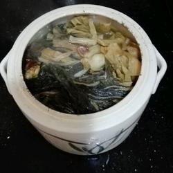 白菜干罗汉果猪骨汤的做法[图]