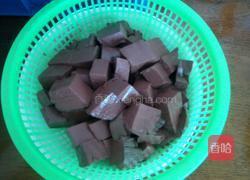 红烧鸭血的做法图解1