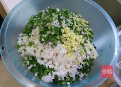 韭菜莲藕猪肉饺的做法图解6