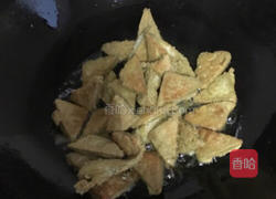 青椒炒臭豆腐的做法图解4