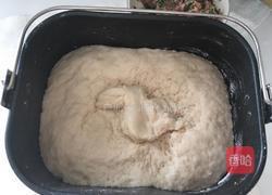 葱肉包子 的做法图解2