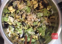 西葫芦鸡蛋木耳水饺的做法图解5