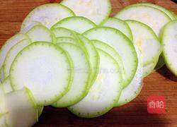 凉拌西葫芦的做法图解1