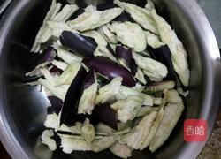 东北酱茄子的做法图解1