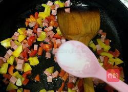 西兰花炒三丁的做法图解10