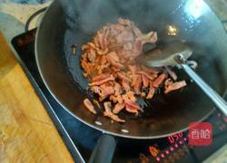 芹菜豆干炒肉的做法图解2