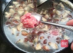 香菇肉圆子汤的做法图解6