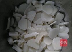 葱油年糕的做法图解1
