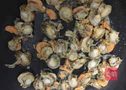 芹菜扇贝配碎培根的做法图解6