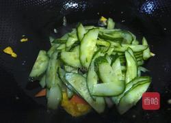 黄瓜炒鸡蛋的做法图解6