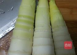 咸肉炒竹笋的做法图解2