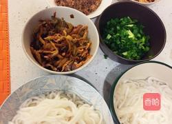 圆圆酸辣粉的做法图解2