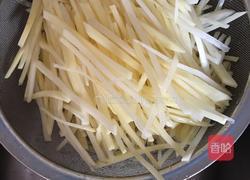 凉拌麻辣土豆丝的做法图解5