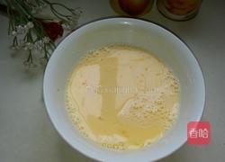 黄桃鸡蛋布丁的做法图解3