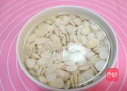  爽口杏仁的做法图解2