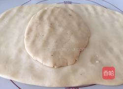 红豆沙馅酥饼的做法图解4