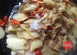 荸荠炒肉的做法图解8