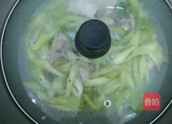 芹菜炒肉的做法图解11