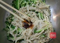 拌金针菇的做法图解3