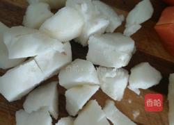 莲藕马蹄瘦肉汤的做法图解2