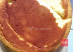 不用烤箱做点心:电饭煲蛋糕的做法图解1