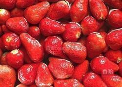 手工草莓酱的做法图解1